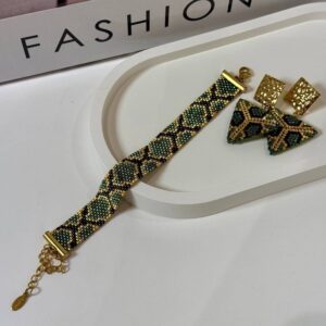 ست دستبند و گوشواره پوست ماری میوکی منجوق‌ دوزی(۰۱۶ MS)